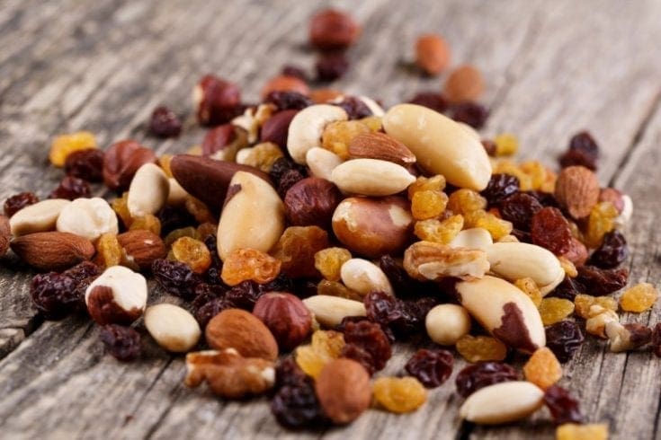 healthy snacks nuts fruit